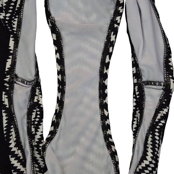 2BAMBOO Black & White ZigZag Striped Bikini Bottom L - Picture 3 of 3